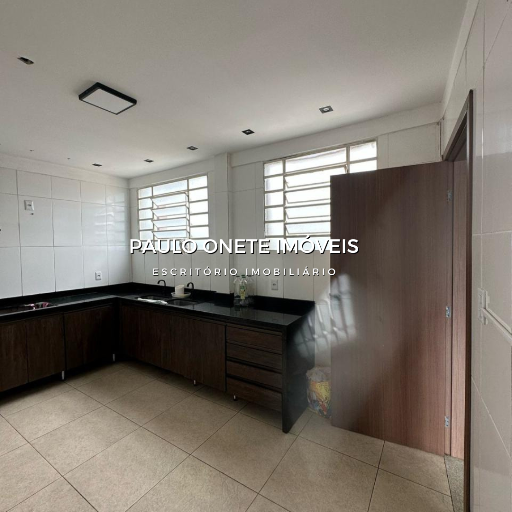 ALUGA-SE PONTO COMERCIAL 58M² ALUGA-SE PONTO COMERCIAL 58M²