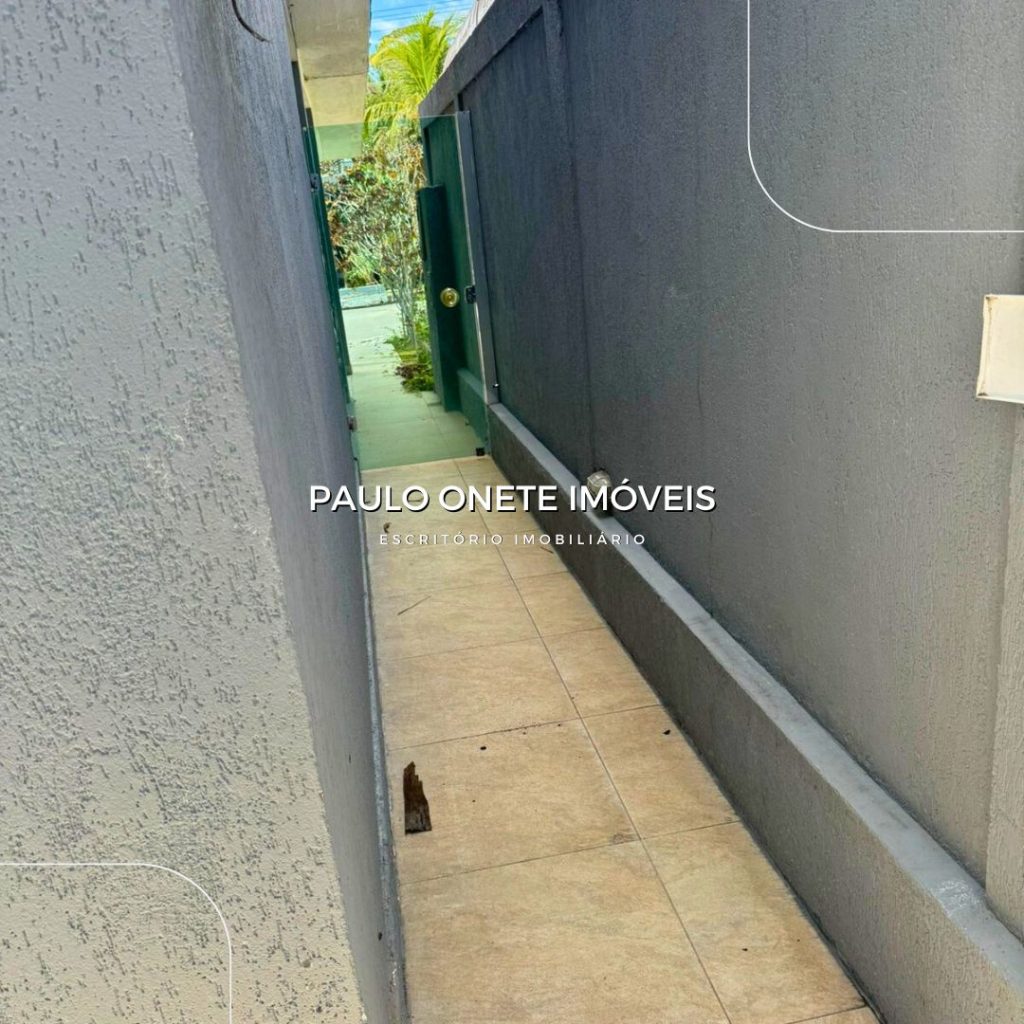 Vende-se casa com piscina no Condominio Amazon Village