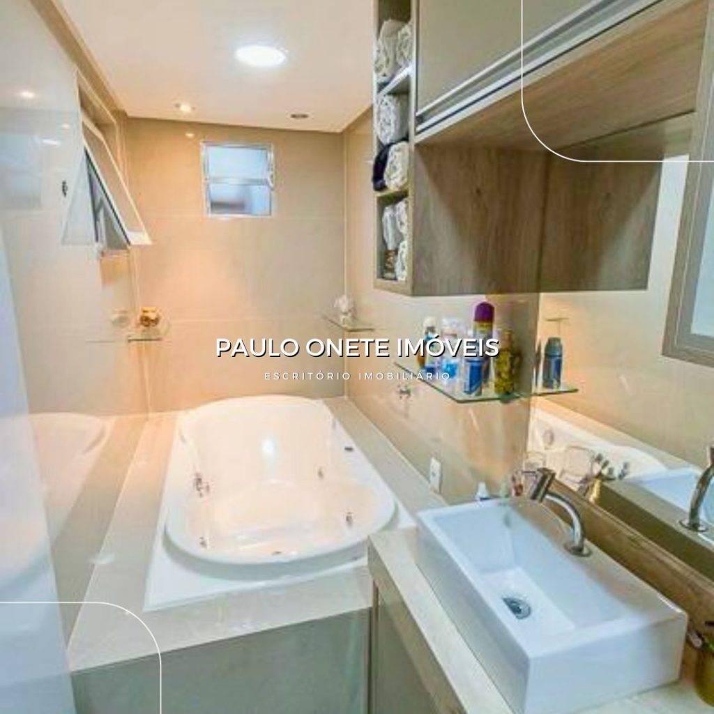 Vende-se casa com piscina no Condominio Amazon Village