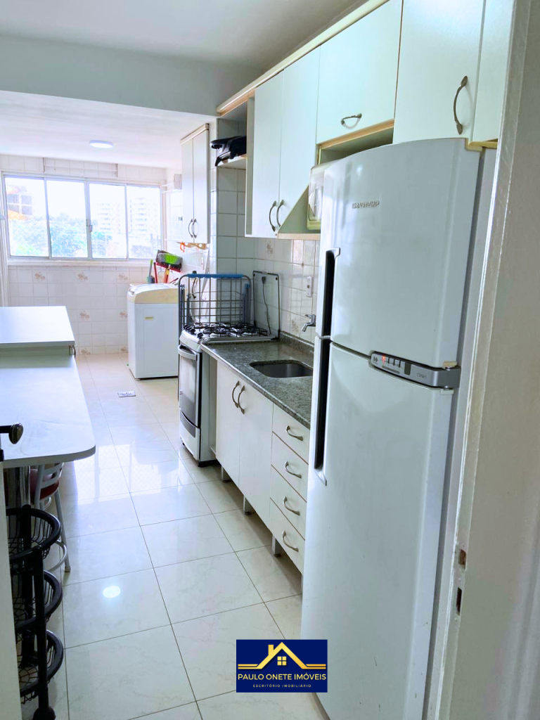 VENDE-SE APARTAMENTO MOBILIADO NO EDIFÍCIO MAISON ROCHELLE