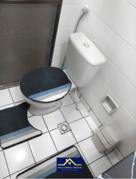 ALUGA-SE APARTAMENTO MOBILIADO – PARQUE DEZ – 3 QUARTOS (1 SUÍTE) – CONDOMÍNIO ARVOREDO