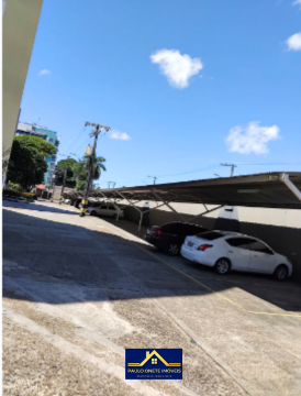 ALUGA-SE APARTAMENTO MOBILIADO – PARQUE DEZ – 3 QUARTOS (1 SUÍTE) – CONDOMÍNIO ARVOREDO