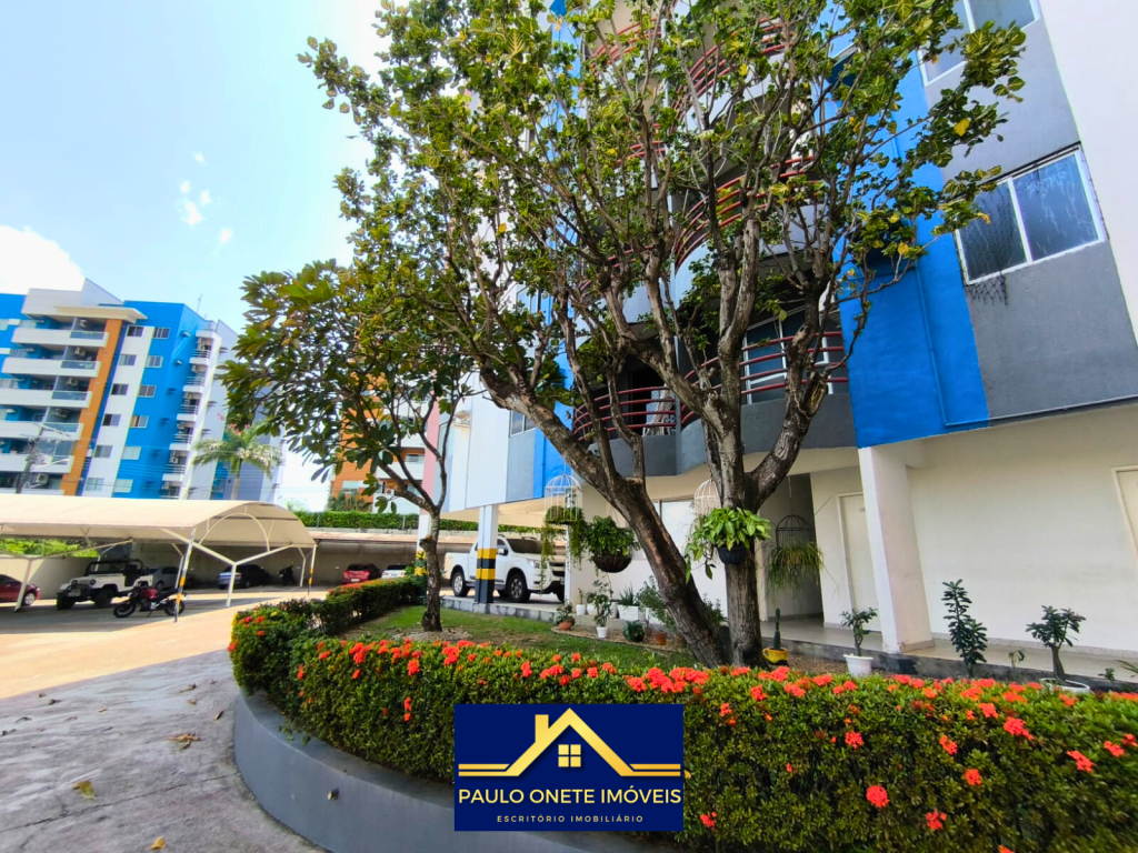 ALUGA-SE APARTAMENTO MOBILIADO – PARQUE DEZ – 3 QUARTOS (1 SUÍTE) – CONDOMÍNIO ARVOREDO