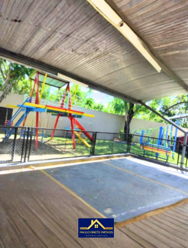 ALUGA-SE APARTAMENTO MOBILIADO – PARQUE DEZ – 3 QUARTOS (1 SUÍTE) – CONDOMÍNIO ARVOREDO