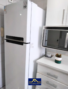 ALUGA-SE APARTAMENTO MOBILIADO – PARQUE DEZ – 3 QUARTOS (1 SUÍTE) – CONDOMÍNIO ARVOREDO