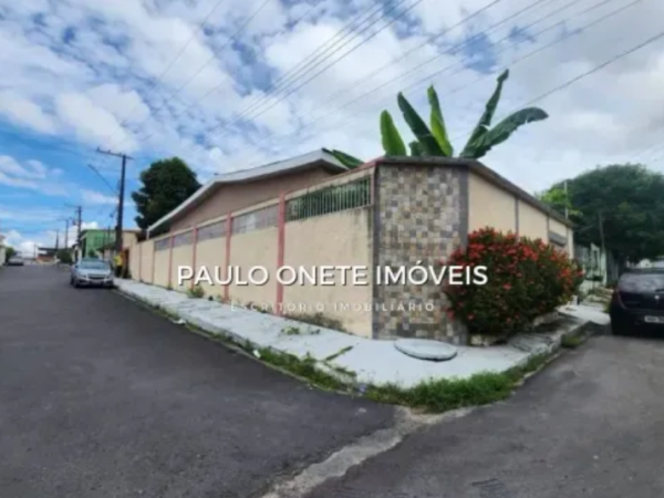 ALUGA-SE CASA MOBILIADA NA CIDADE NOVA 2