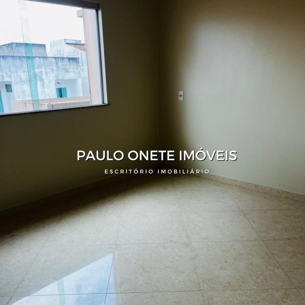 VENDE-SE CASA NO CONDOMÍNIO QUINTA DAS LARANJEIRAS