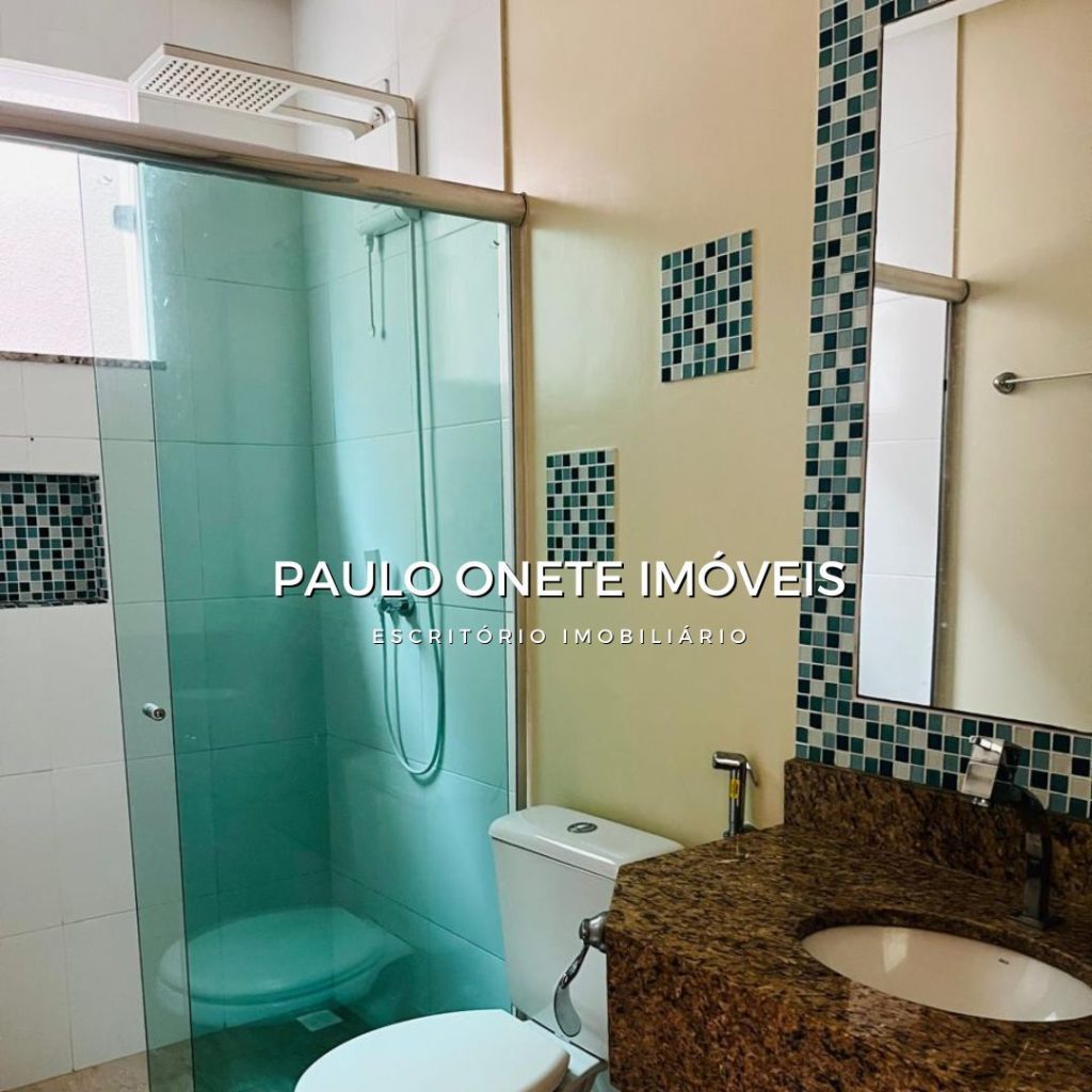 VENDE-SE CASA NO CONDOMÍNIO QUINTA DAS LARANJEIRAS