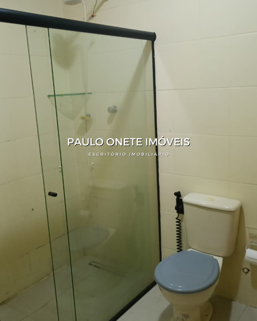 ALUGA-SE CASA COM 3 QUARTOS E PISCINA NO NOVO ALEIXO ALUGA-SE CASA COM 3 QUARTOS E PISCINA NO NOVO ALEIXO