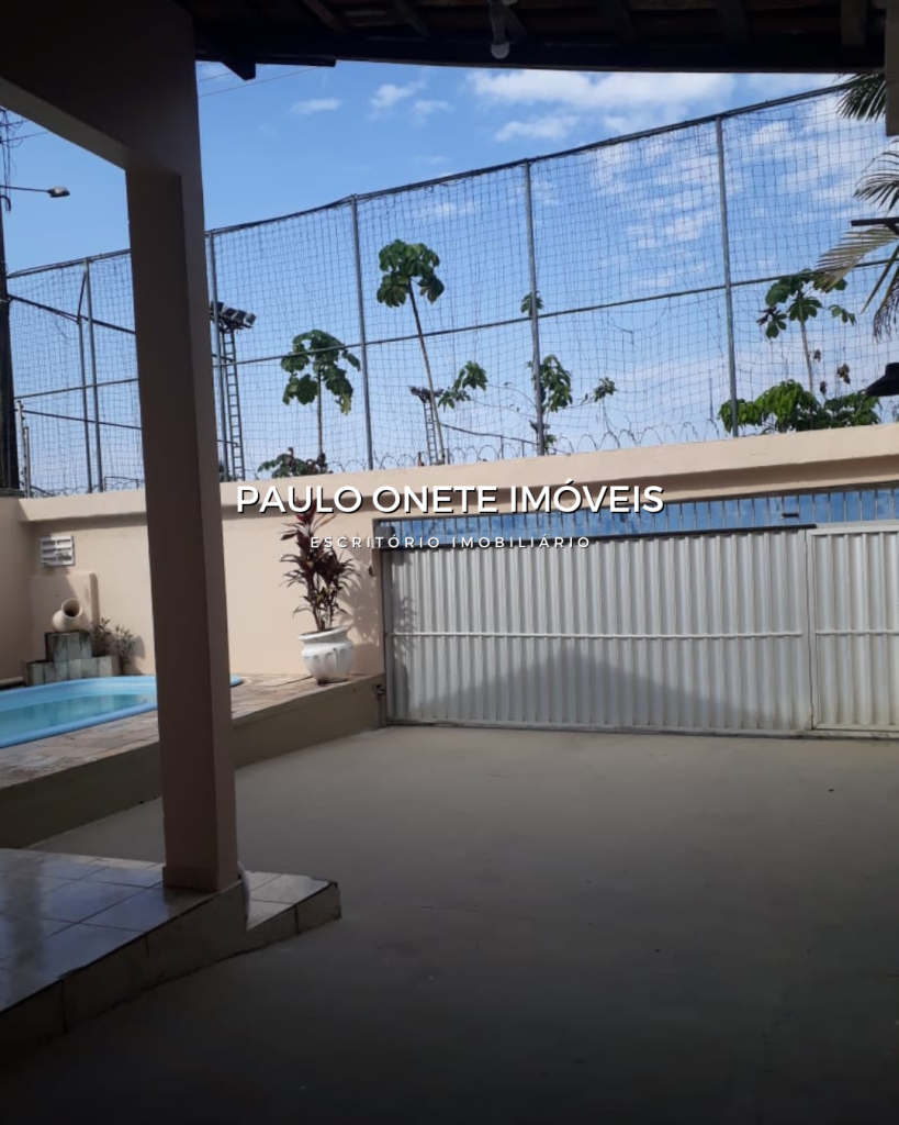 ALUGA-SE CASA COM 3 QUARTOS E PISCINA NO NOVO ALEIXO ALUGA-SE CASA COM 3 QUARTOS E PISCINA NO NOVO ALEIXO