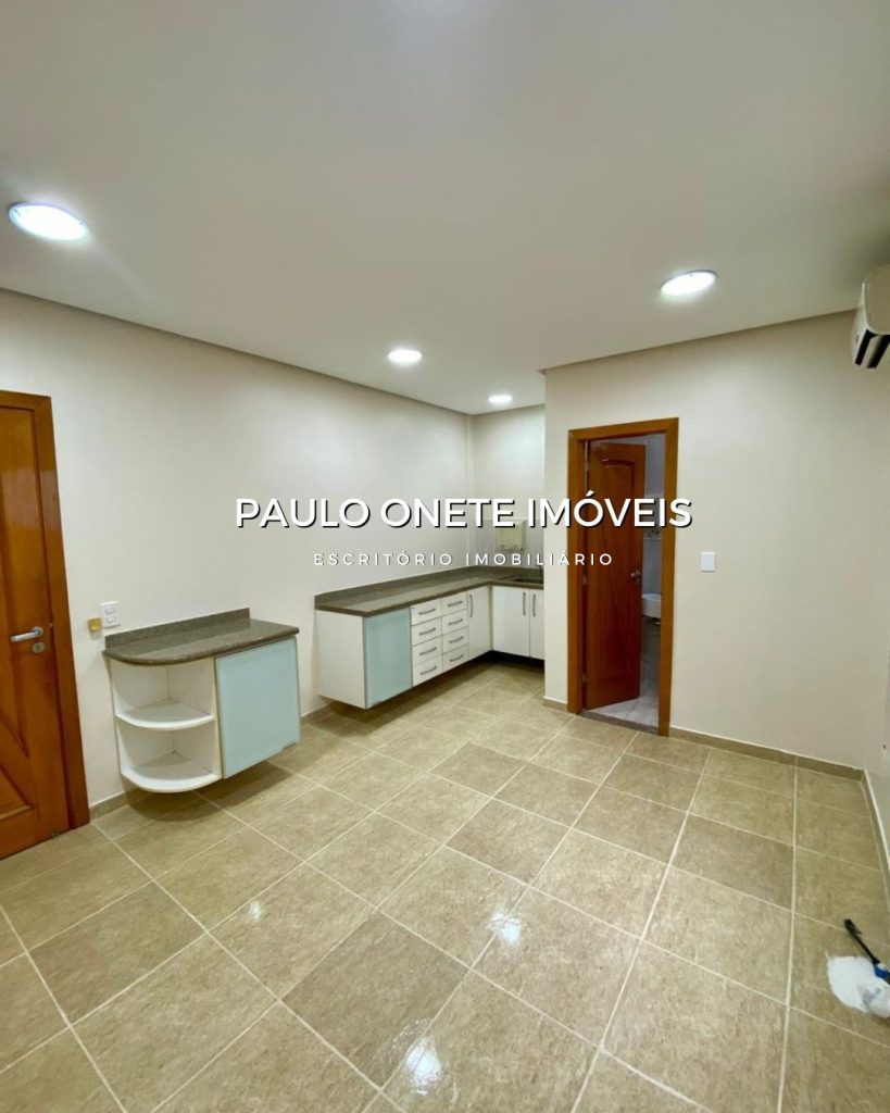 ALUGA-SE EXCELENTE SALA COMERCIAL ALUGA-SE EXCELENTE SALA COMERCIAL