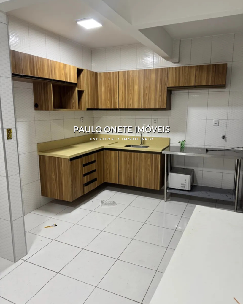 ALUGA-SE APARTAMENTO NO EDIFÍCIO SAN REMO ALUGA-SE APARTAMENTO NO EDIFÍCIO SAN REMO
