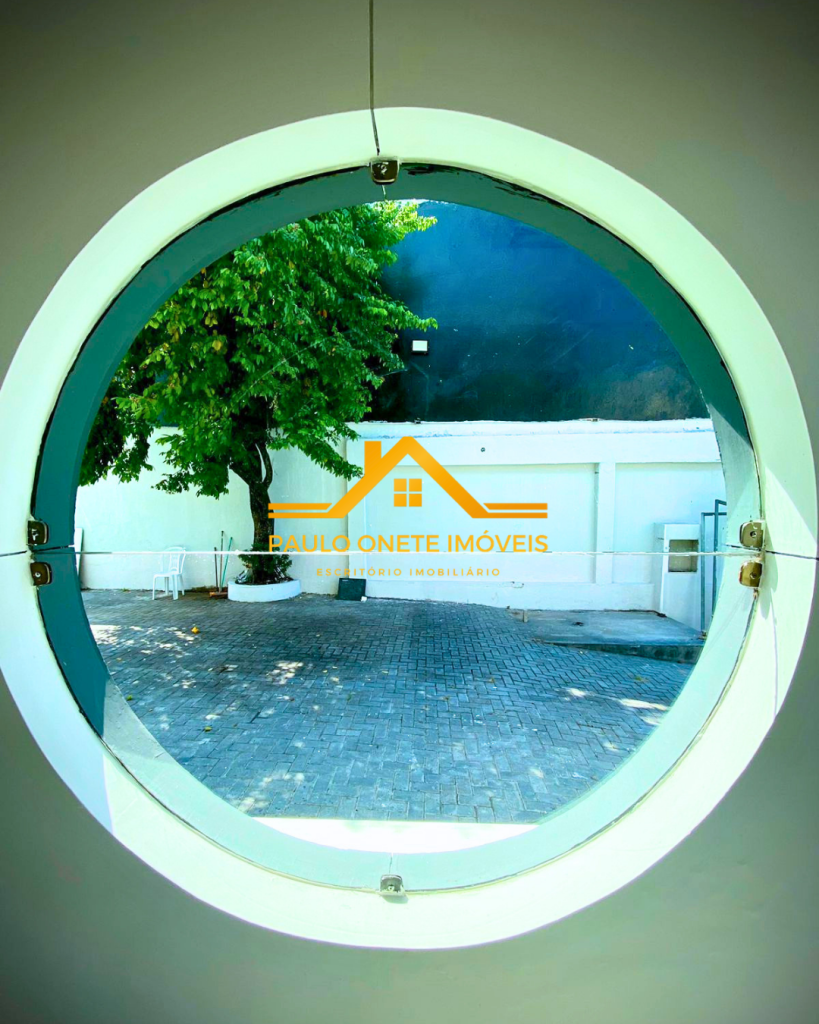 ALUGA-SE PRÉDIO COMERCIAL/CLÍNICA – 525M² – ESTACIONAMENTO 10 VAGAS – AV. LEONARDO MALCHER – CENTRO