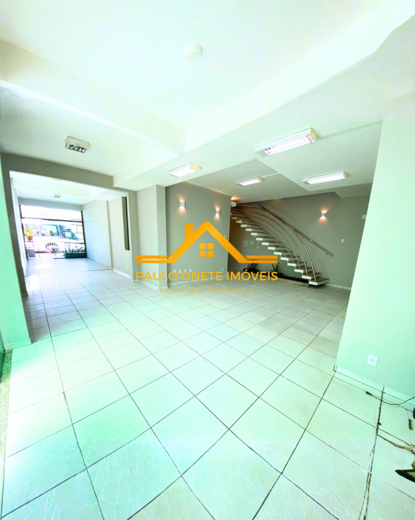 ALUGA-SE PRÉDIO COMERCIAL/CLÍNICA – 525M² – ESTACIONAMENTO 10 VAGAS – AV. LEONARDO MALCHER – CENTRO