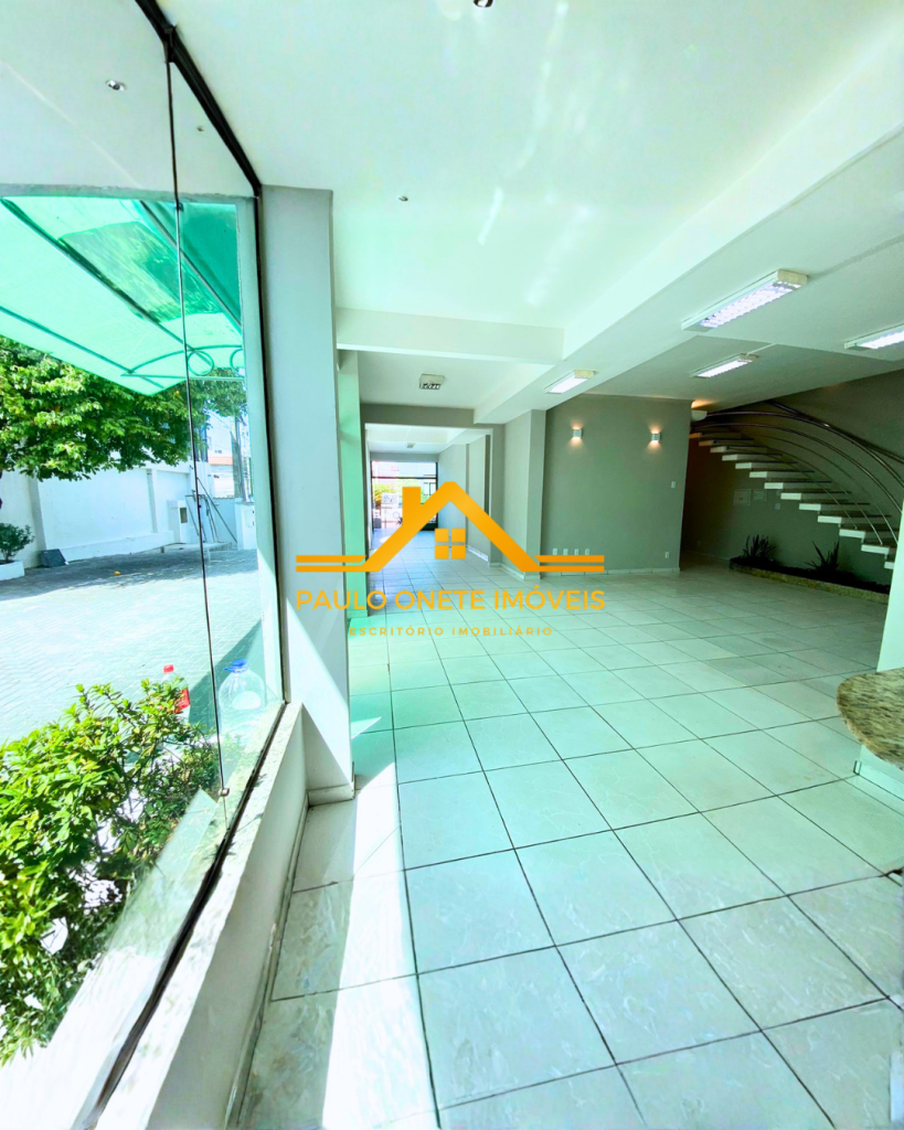 ALUGA-SE PRÉDIO COMERCIAL/CLÍNICA – 525M² – ESTACIONAMENTO 10 VAGAS – AV. LEONARDO MALCHER – CENTRO