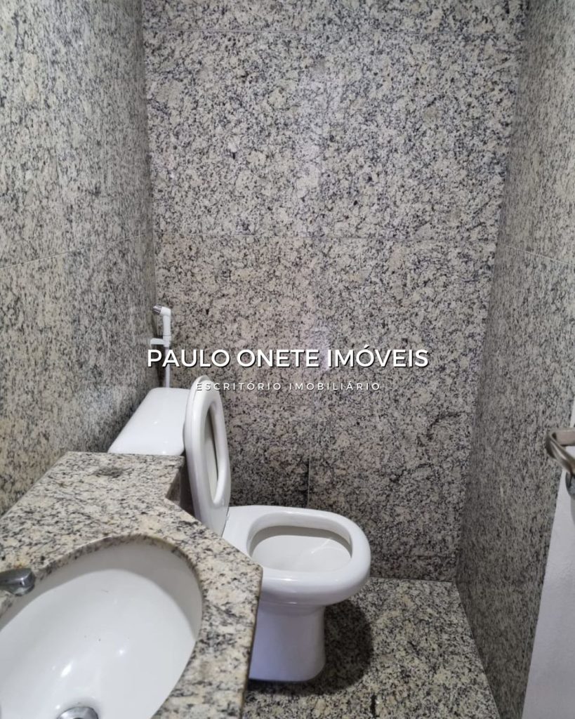 ALUGA-SE APARTAMENTO SEMIMOBILIADO – CONDOMÍNIO MONDIGLIANI