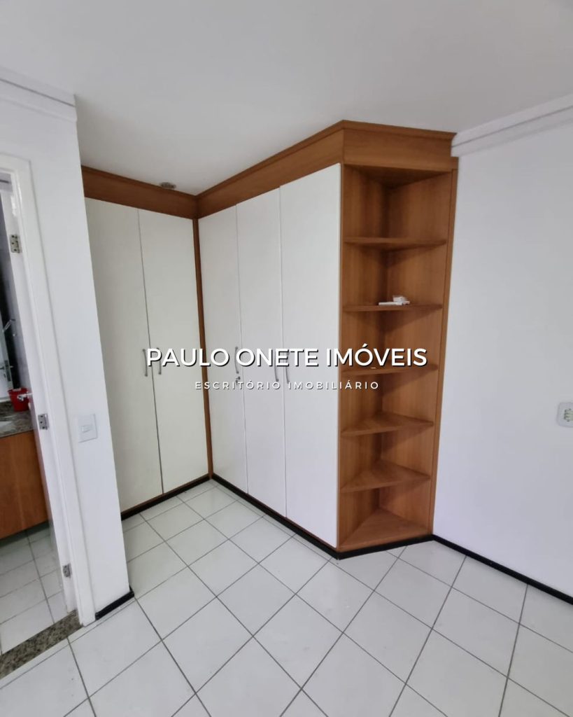 ALUGA-SE APARTAMENTO SEMIMOBILIADO – CONDOMÍNIO MONDIGLIANI
