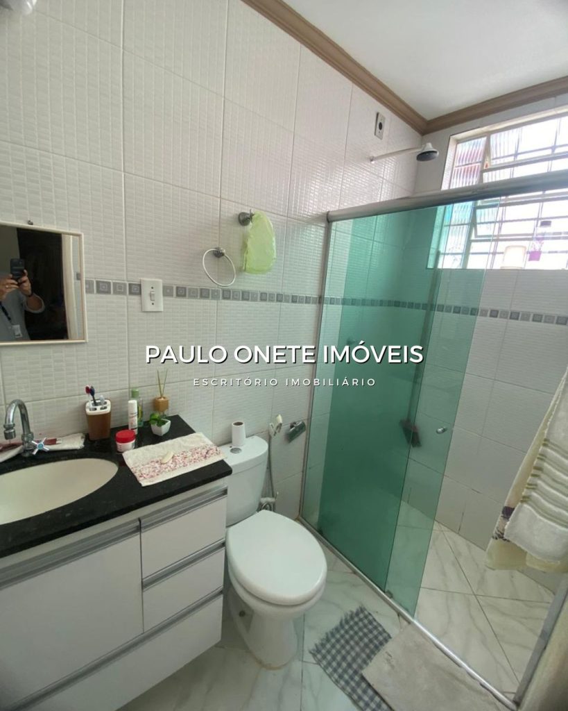 VENDE-SE – CASA RESIDENCIAL JARDIM DE VERSALLES