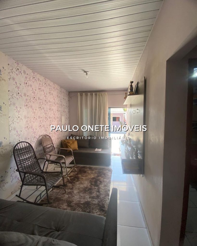 VENDE-SE UMA EXCELENTE CASA- BAIRRO DE FLORES