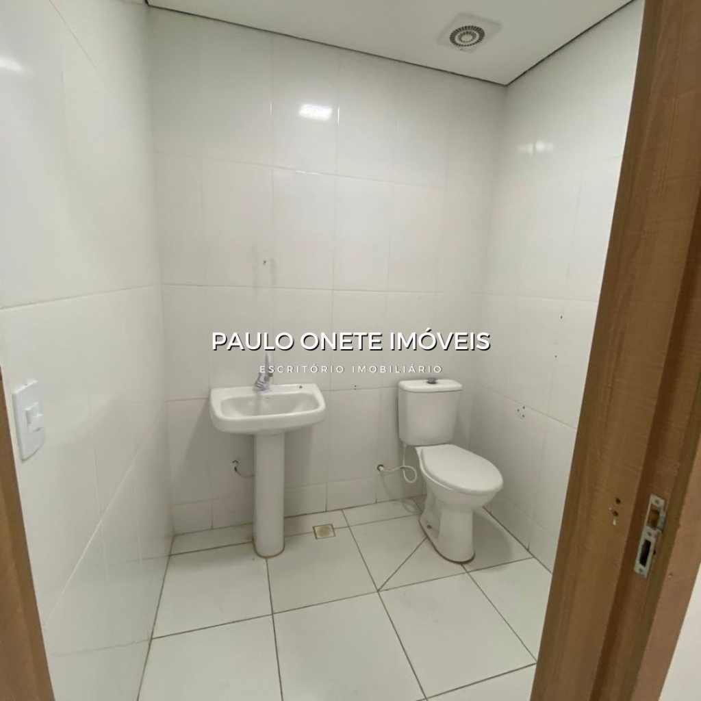 ALUGA-SE – PONTO COMERCIAL AV. GETÚLIO VARGAS – 180M² 