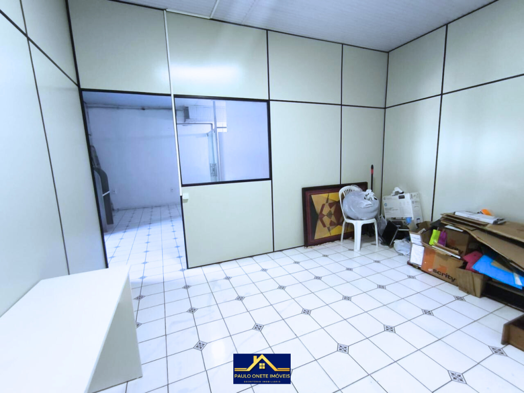 ALUGA-SE – SALA PARA ESCRITÓRIO 2° PISO – CENTRO DE MANAUS