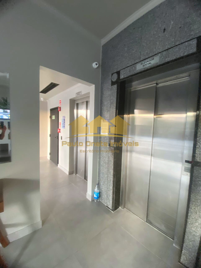 VENDE-SE COND. PALÁCIO DAS ARTES MOBILIADO – 3 QUARTOS (1 SUÍTE)