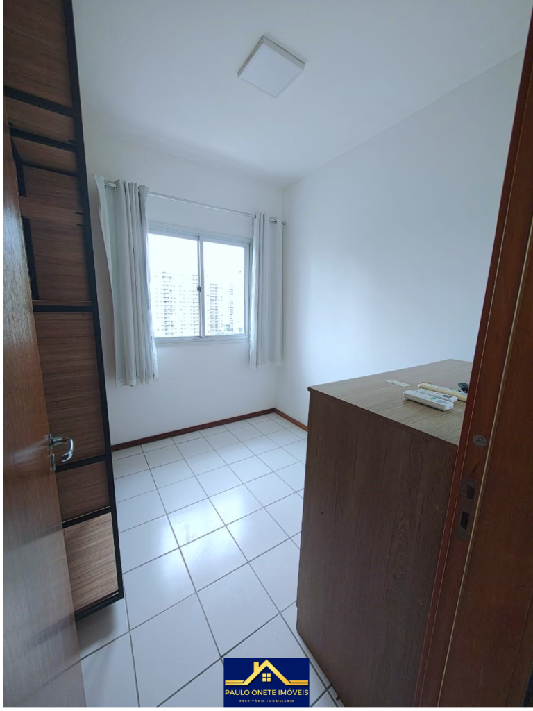 ALUGA-SE – APARTAMENTO SEMIMOBILIADO NO CONDOMÍNIO IBIZA FLEX