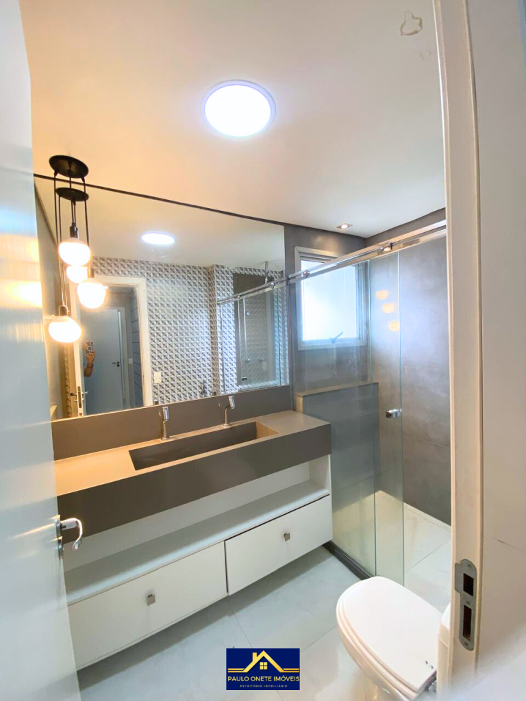 VENDE-SE APARTAMENTO NO CONDOMÍNIO CORAL GABLES