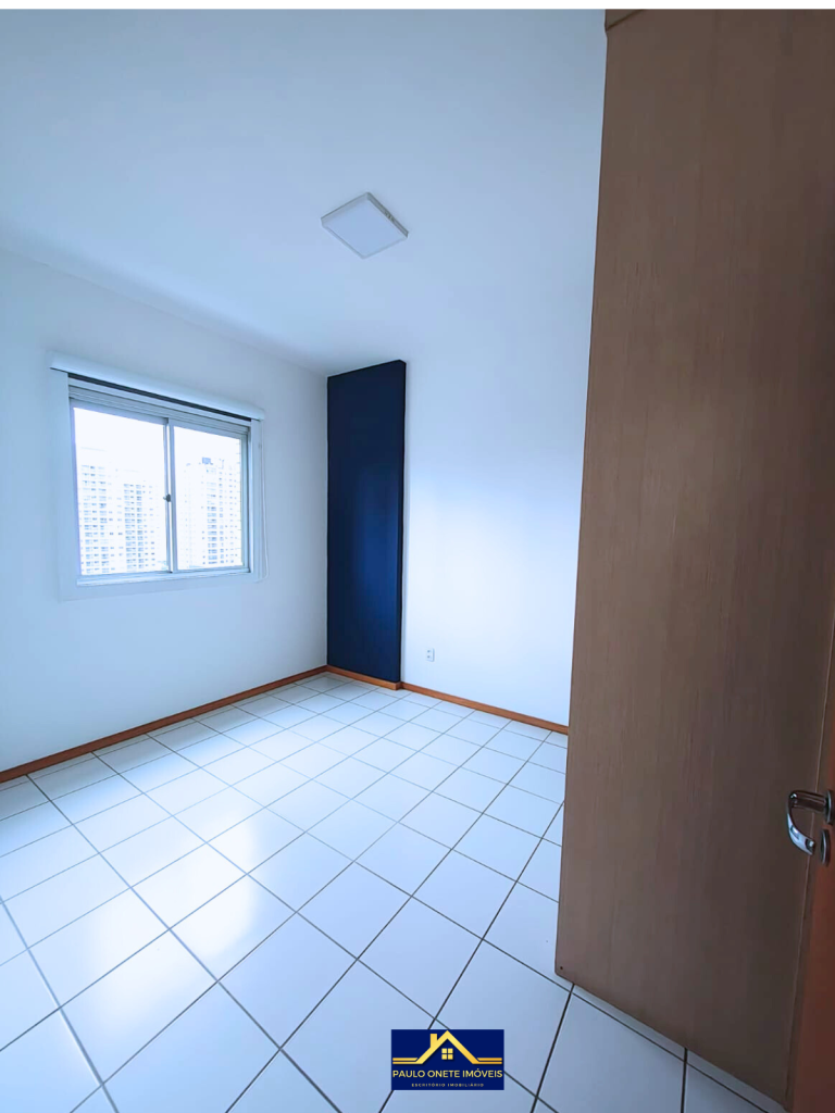 ALUGA-SE – APARTAMENTO SEMIMOBILIADO NO CONDOMÍNIO IBIZA FLEX