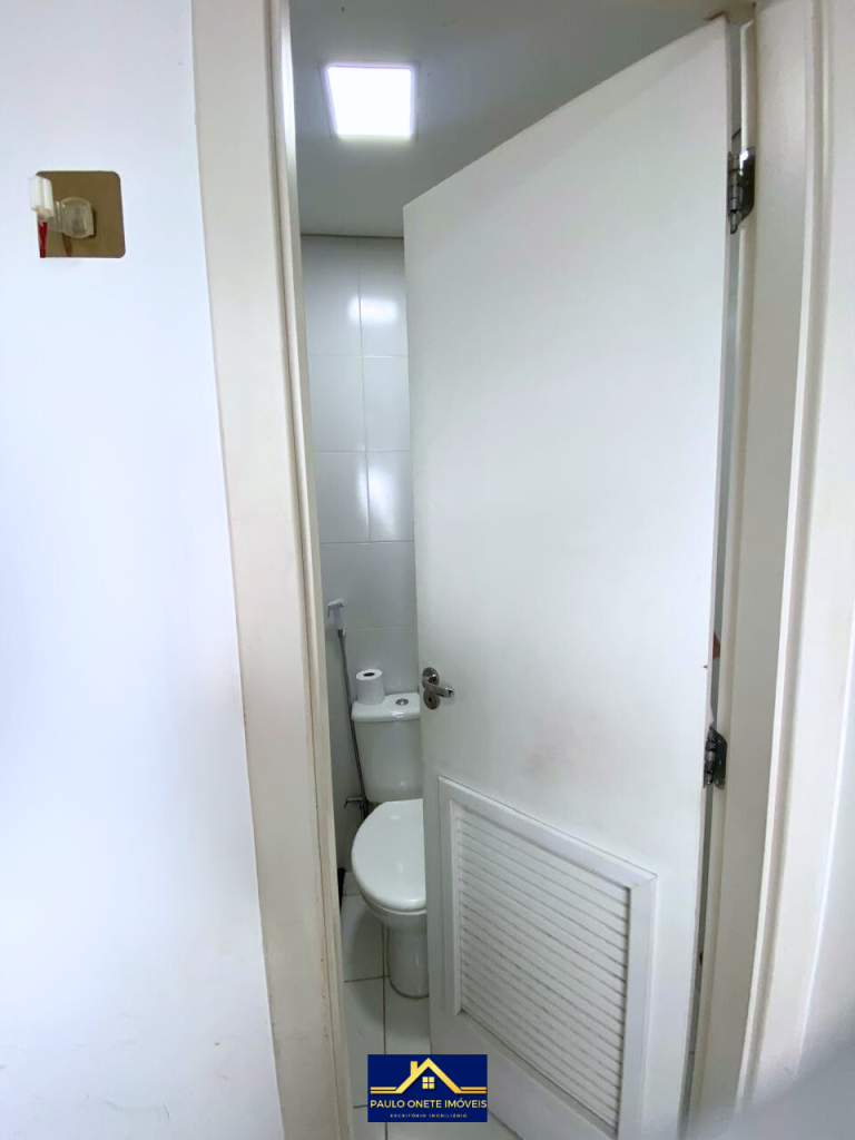 VENDE-SE APARTAMENTO NO CONDOMÍNIO CORAL GABLES