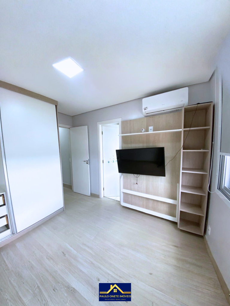 VENDE-SE APARTAMENTO NO CONDOMÍNIO CORAL GABLES