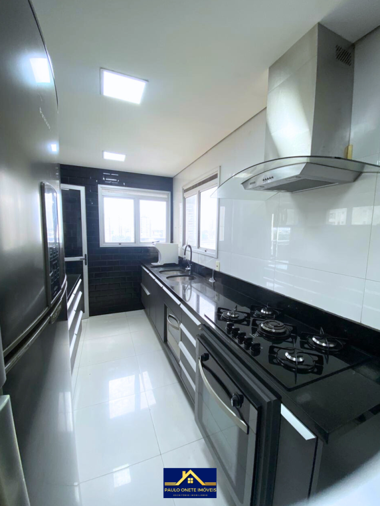 VENDE-SE APARTAMENTO NO CONDOMÍNIO CORAL GABLES