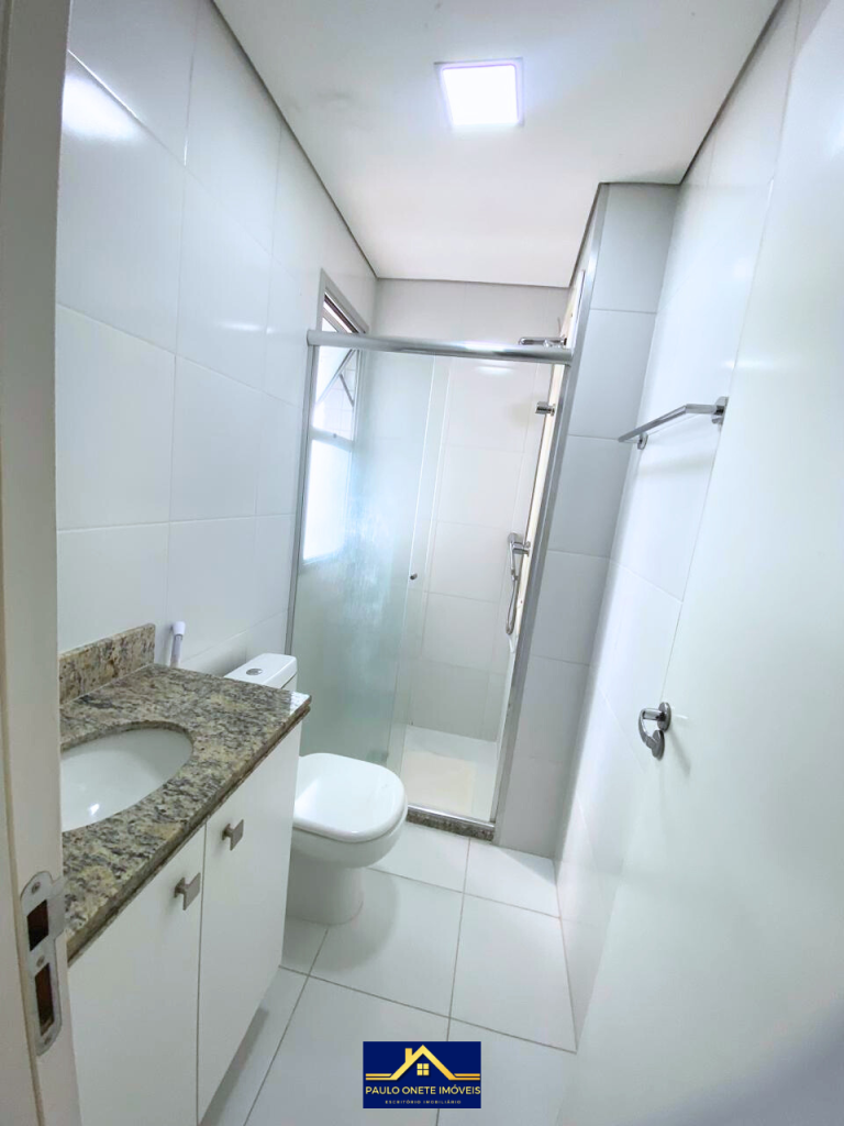 VENDE-SE APARTAMENTO NO CONDOMÍNIO CORAL GABLES