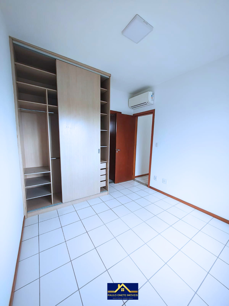 ALUGA-SE – APARTAMENTO SEMIMOBILIADO NO CONDOMÍNIO IBIZA FLEX