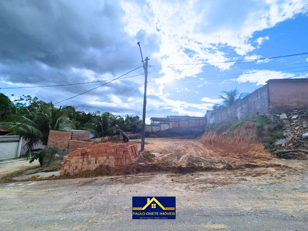 TERRENO À VENDA – 600m² | NOVO ALEIXO