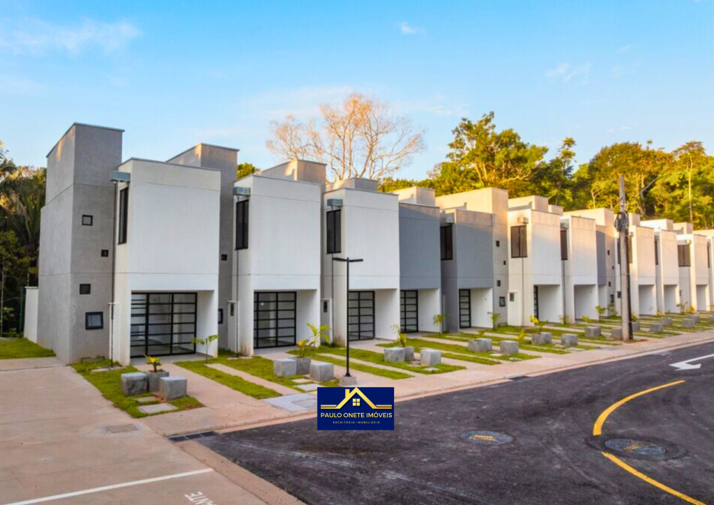 ALUGA-SE CASA DUPLEX – CONDOMÍNIO VILLA MARIETA | PONTA NEGRA