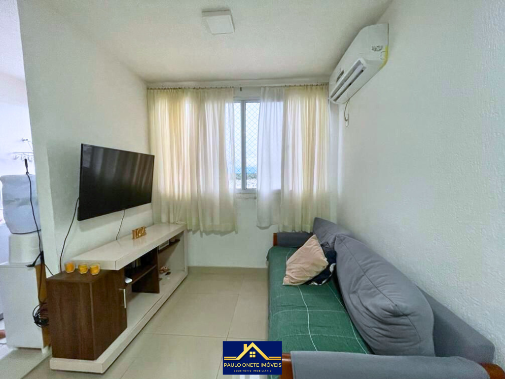 VENDE-SE APARTAMENTO SEMIMOBILIADO – CONQUISTA FLORES