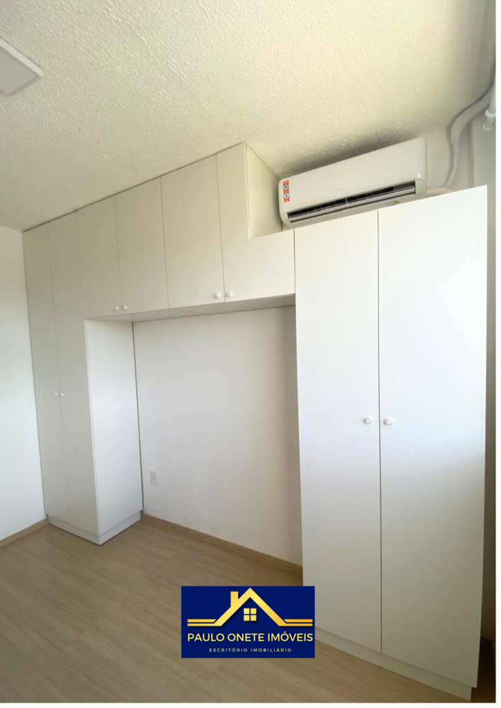 ALUGA-SE APARTAMENTO – 2 QUARTOS (1 SUÍTE) NO CONDOMÍNIO PARK GOLF