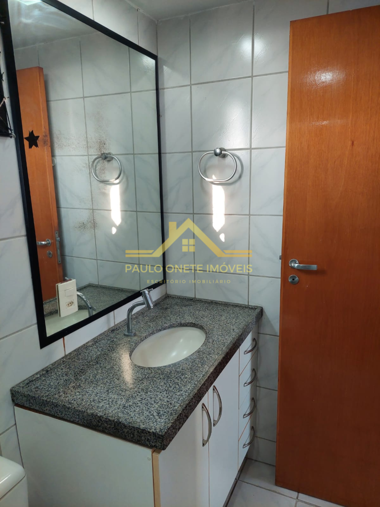 VENDE-SE APARTAMENTO – EDIFÍCIO TULIPA