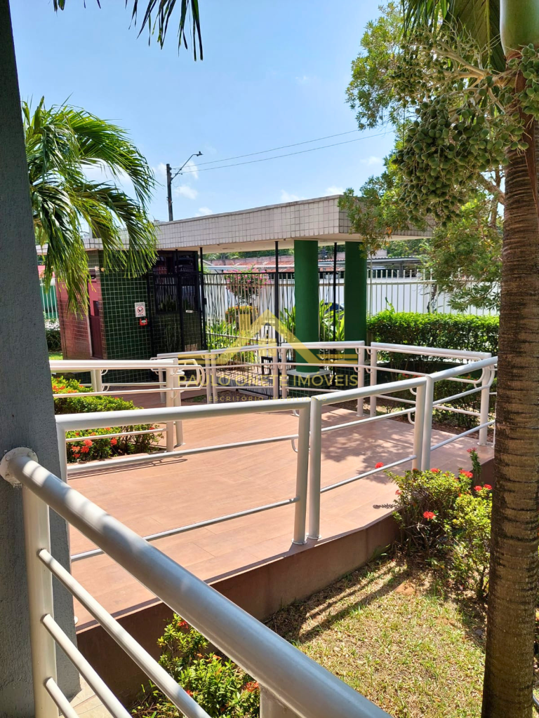 VENDE-SE APARTAMENTO – EDIFÍCIO TULIPA