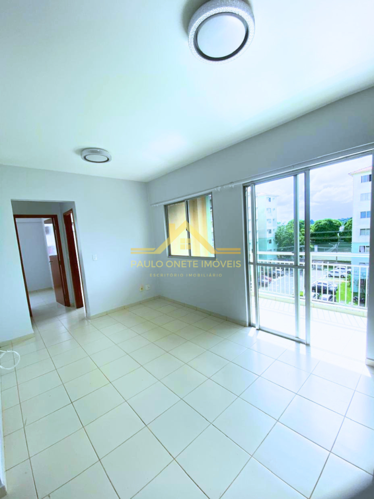 ALUGA-SE APARTAMENTO SEMIMOBILIADO– CONDOMÍNIO ARBORETTO