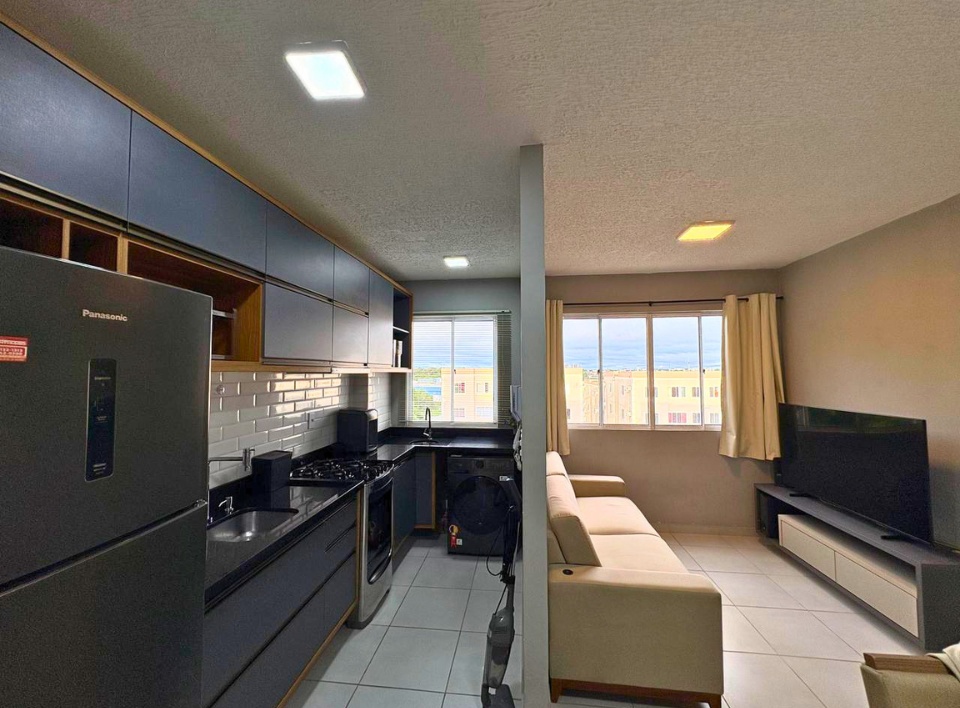 SMART ARVOREDO – APARTAMENTO MODERNO E MOBILIADO