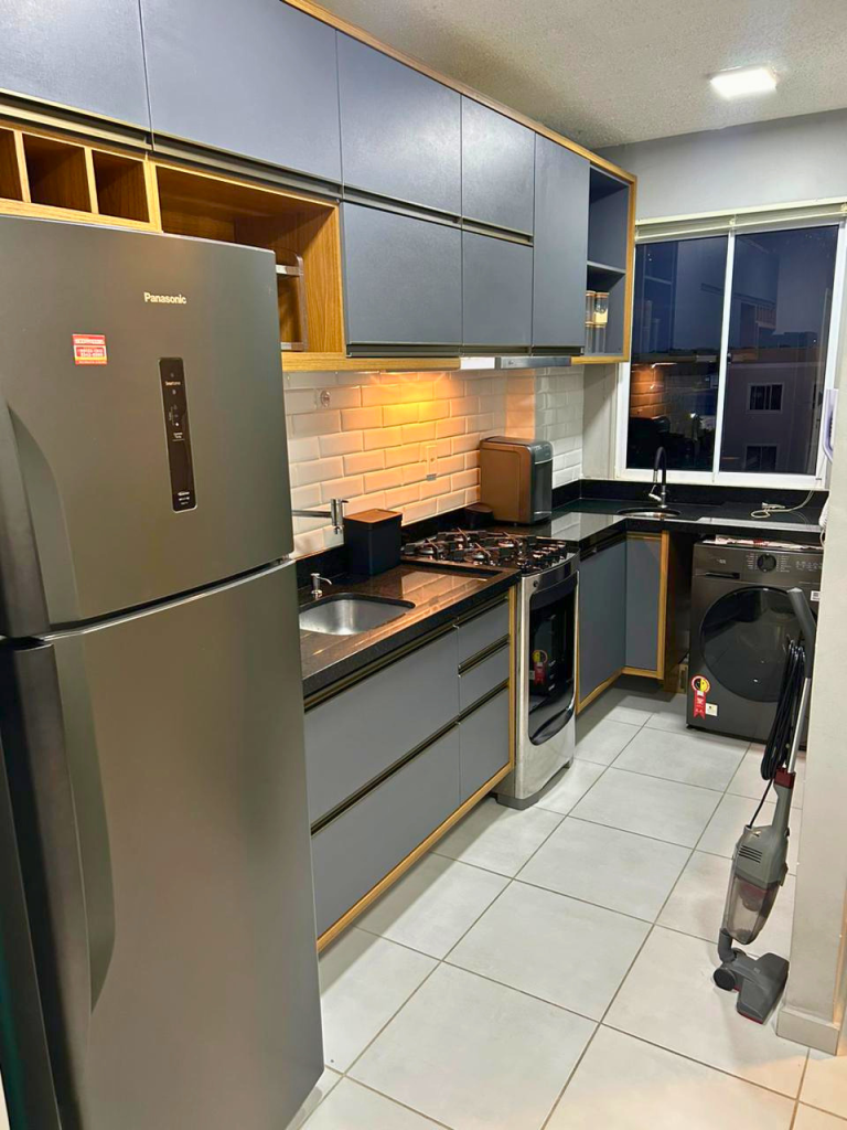 SMART ARVOREDO – APARTAMENTO MODERNO E MOBILIADO