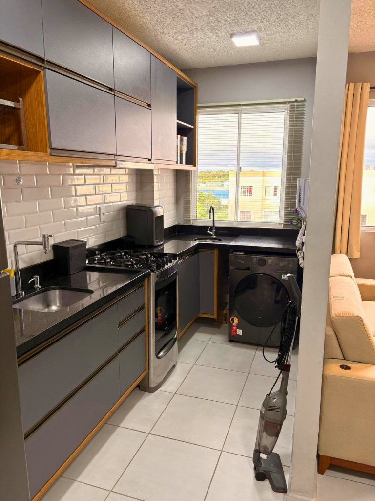 SMART ARVOREDO – APARTAMENTO MODERNO E MOBILIADO
