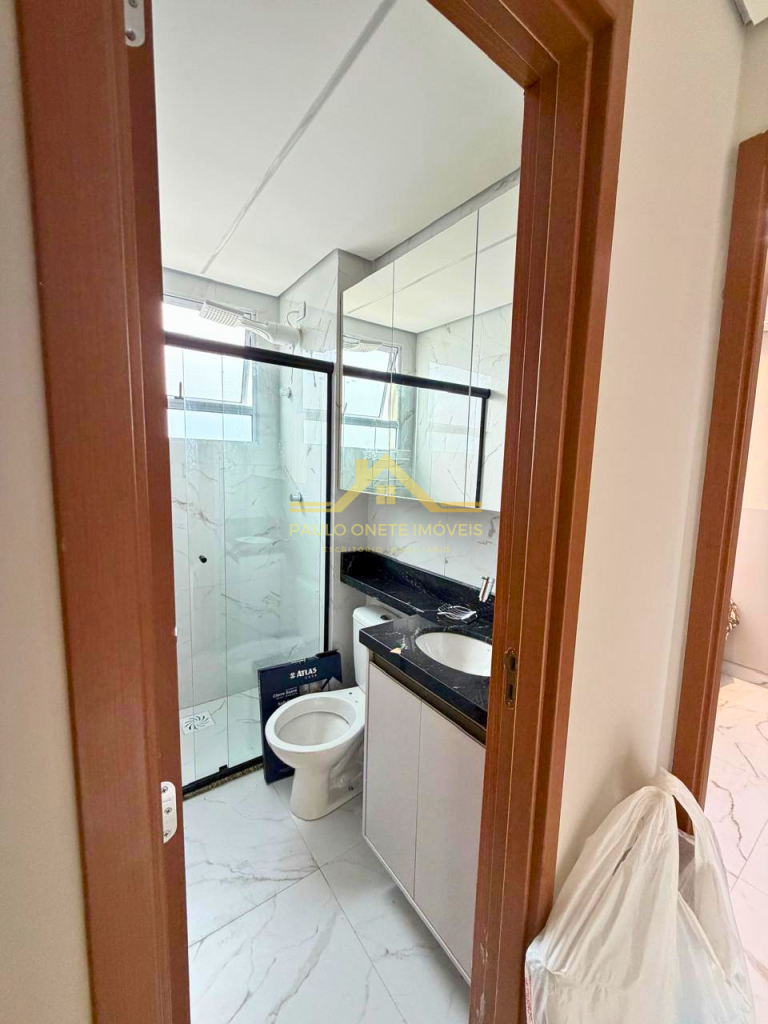 APARTAMENTO MOBILIADO NO CONDOMÍNIO VISTA DO ORIENTE