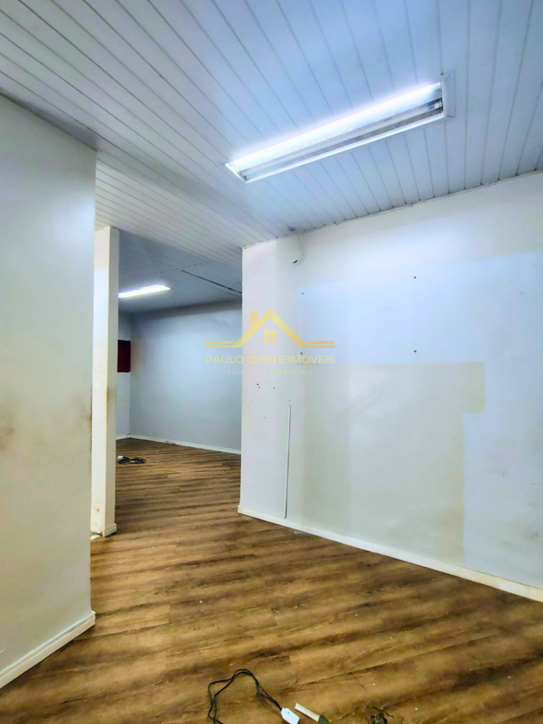 PONTO COMERCIAL NA AV. EDUARDO RIBEIRO –  CENTRO