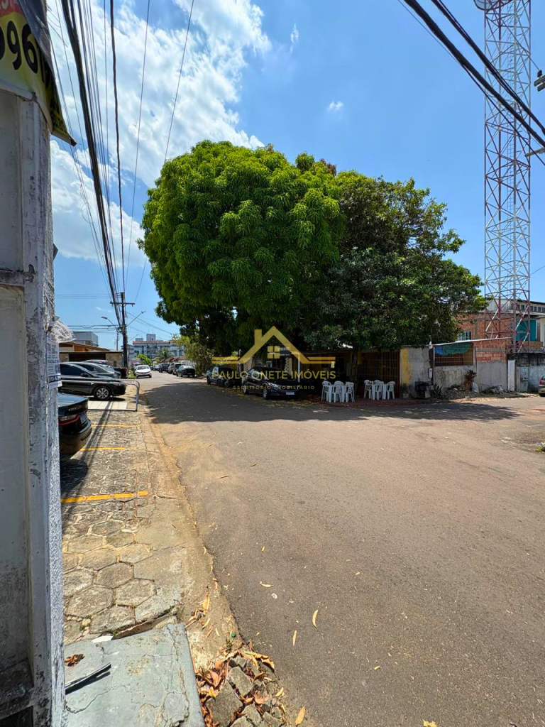 GALPÃO COMERCIAL | PARQUE 10 – PRÓXIMO AO PARQUE MUNDI