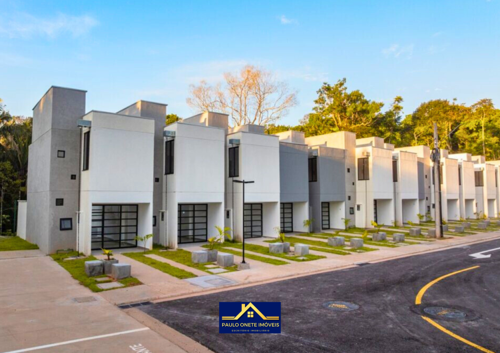CONDOMÍNIO VILLA MARIETA – CASA DUPLEX COM 2 SUÍTES