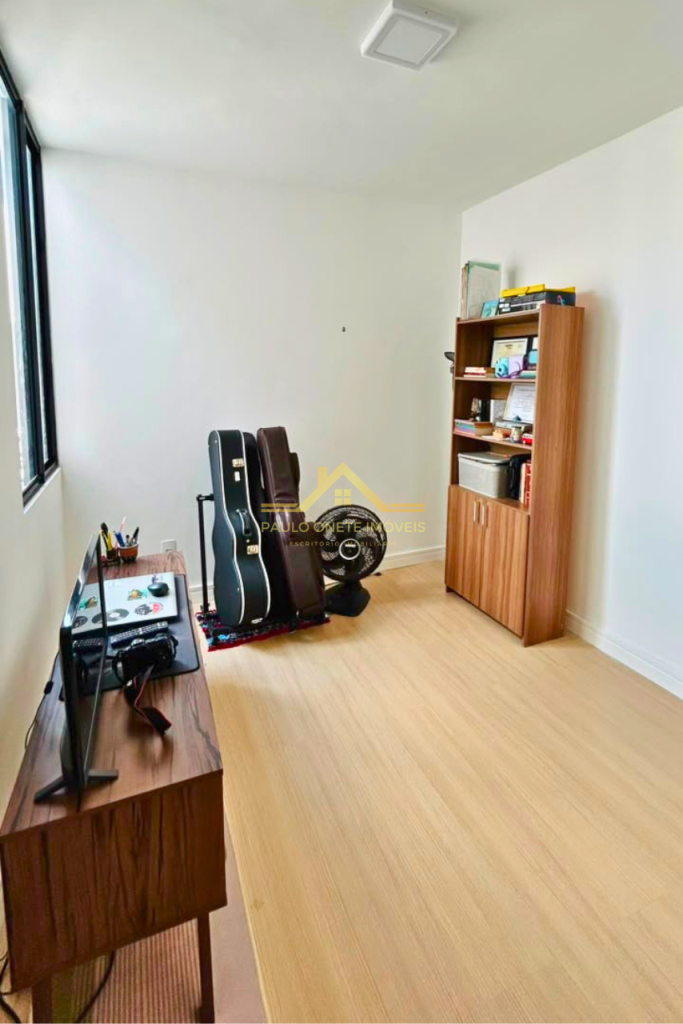 CONDOMÍNIO VILLA MARIETA – CASA DUPLEX COM 2 SUÍTES