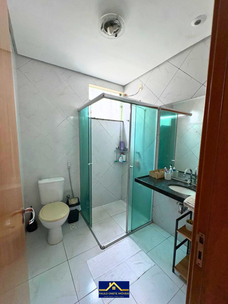 COLINA DO SOL – NOVO ALEIXO – CASA DUPLEX SEMIMOBILIADA